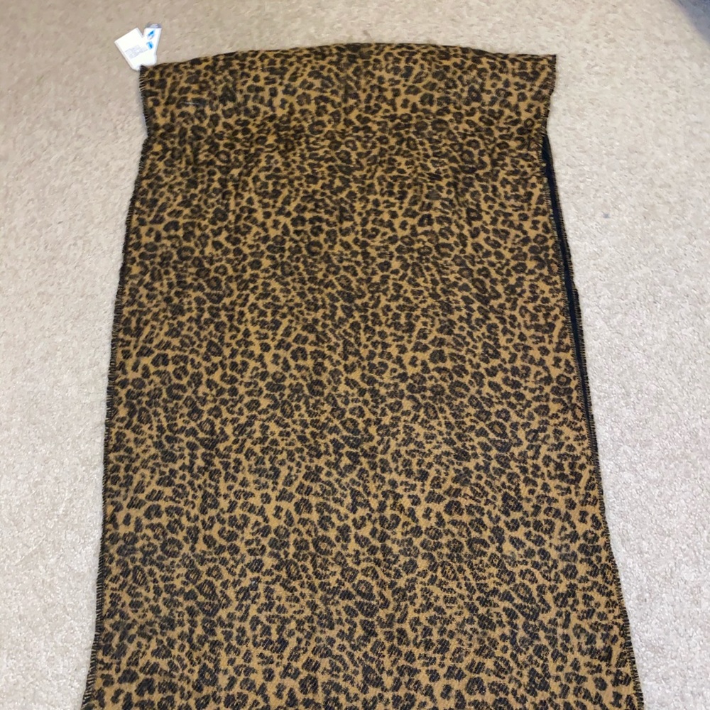 Cheetah blanket scarf
